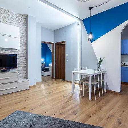 Апартаменты Quick - Agatha *